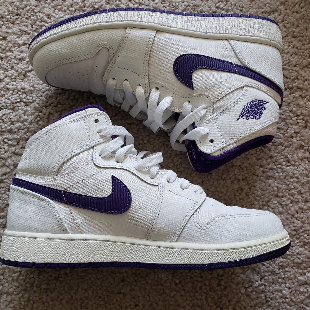 Air Jordan hightops